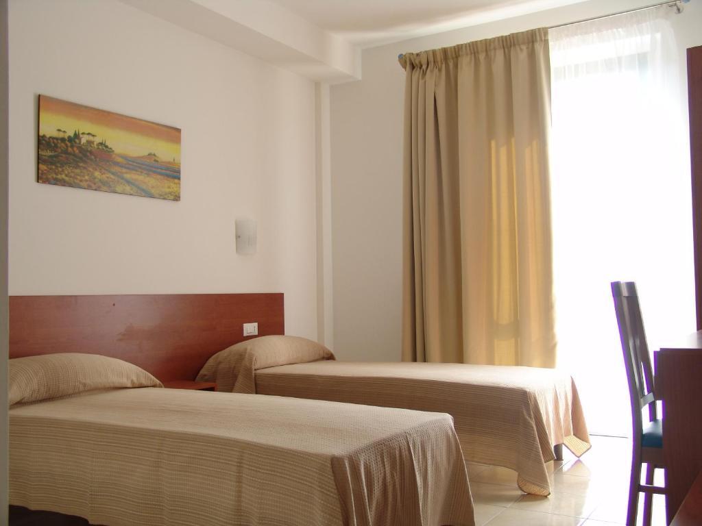 Hotel Villa Adriatica Portocannone Bilik gambar