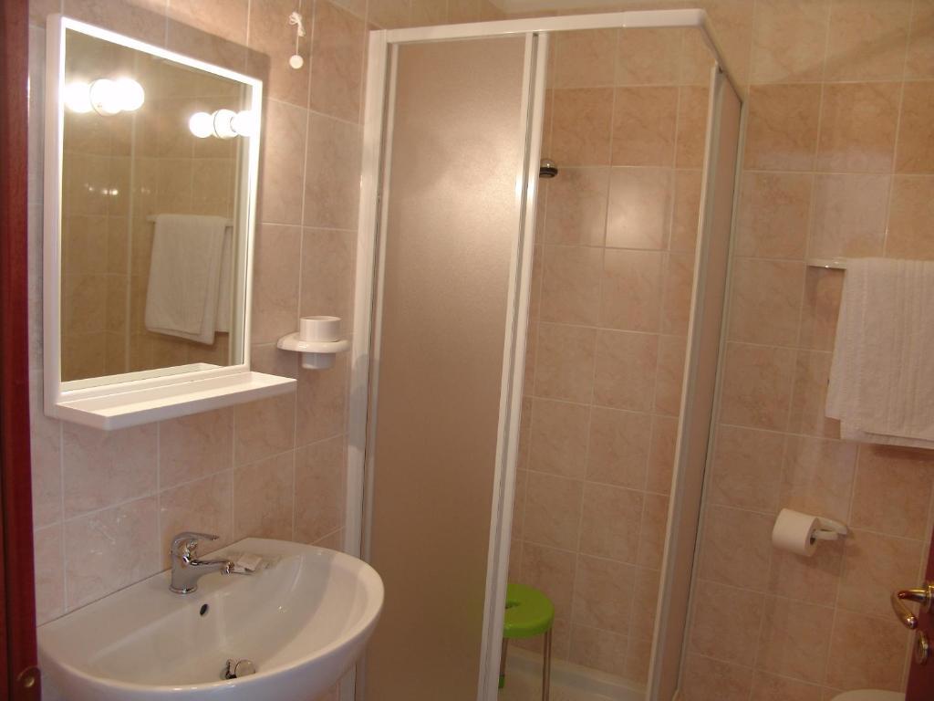Hotel Villa Adriatica Portocannone Bilik gambar